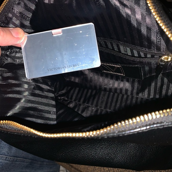 🖤🖤Brand New Without Tags Victoria Secret Purse 🖤🖤 - Picture 5 of 6
